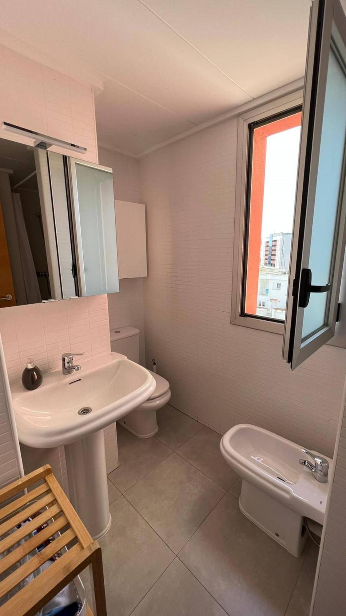 Apartamento Acogedor Con Piscina En Santa Margarita Roses Exterior foto
